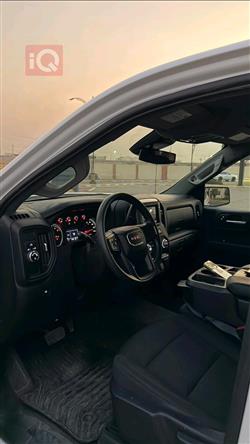 GMC Sierra